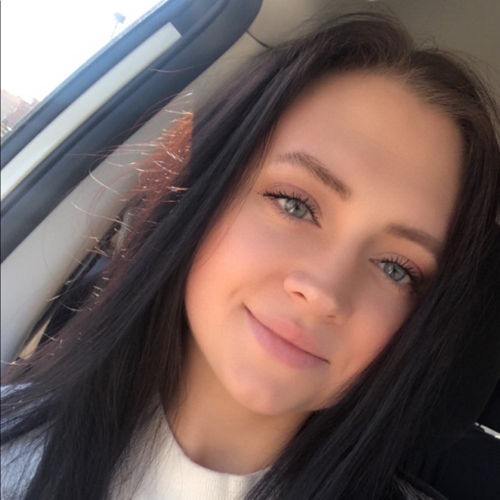 Meet your Posher, Megan